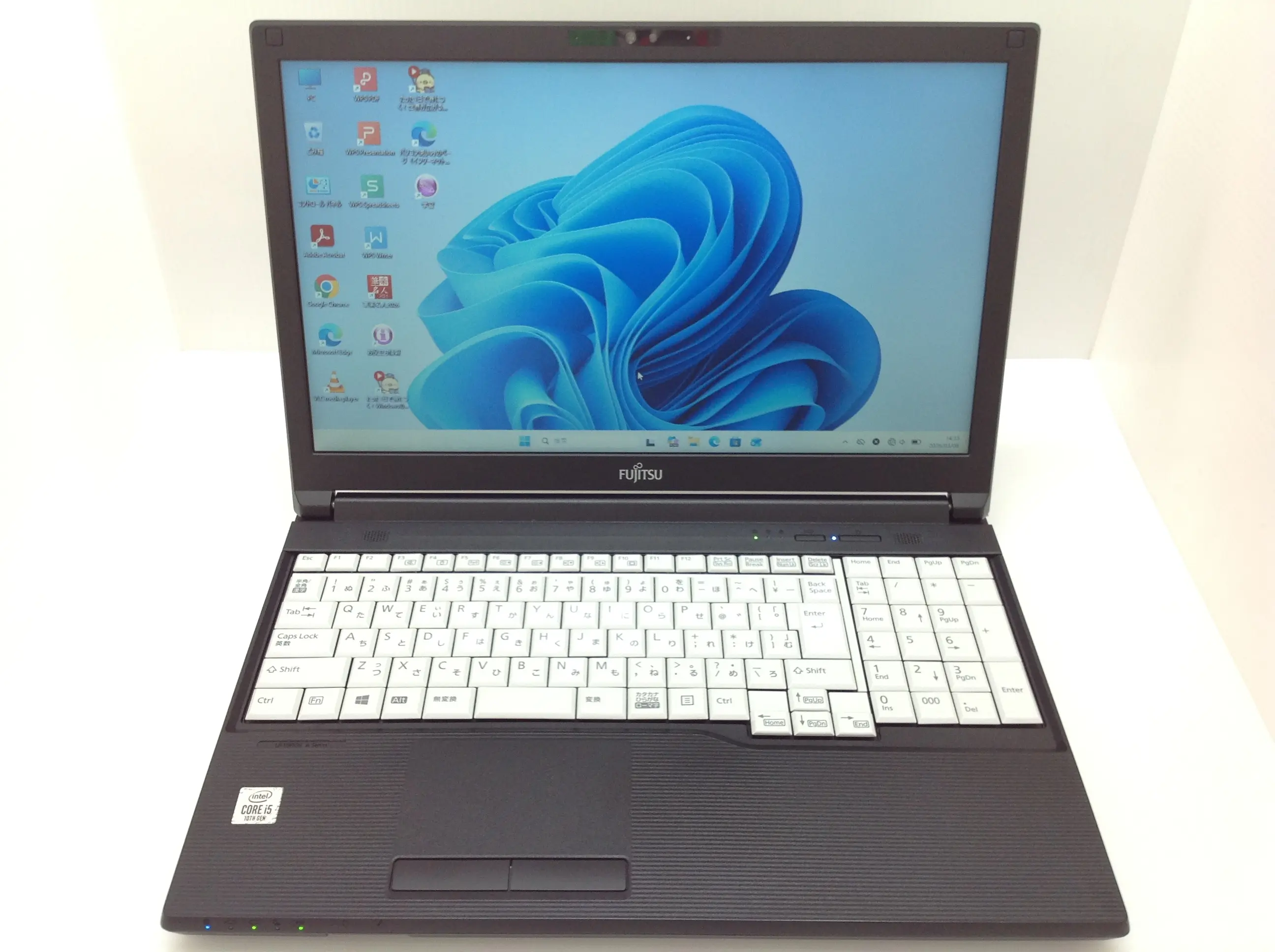 富士通 LIFEBOOK A5510/DX (第10世代CPU) フルHD解像度・メモリ16GBモデル