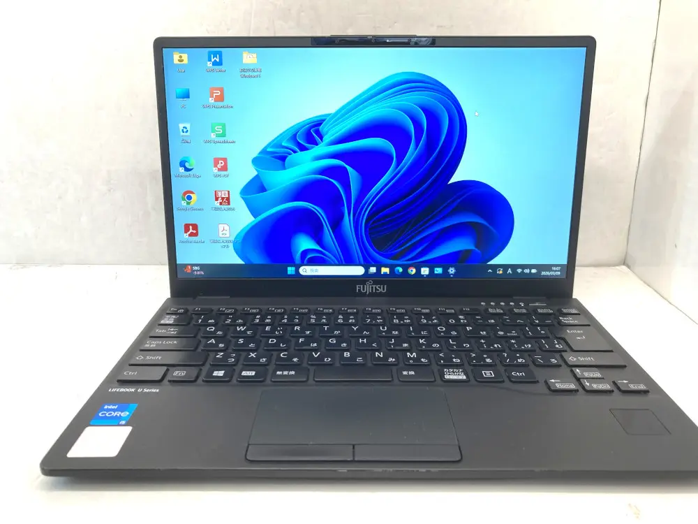 富士通 LIFEBOOK U9311/F（第11世代CPU）