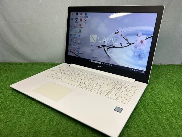 NEC LAVIE PC-NS700KAW-E3