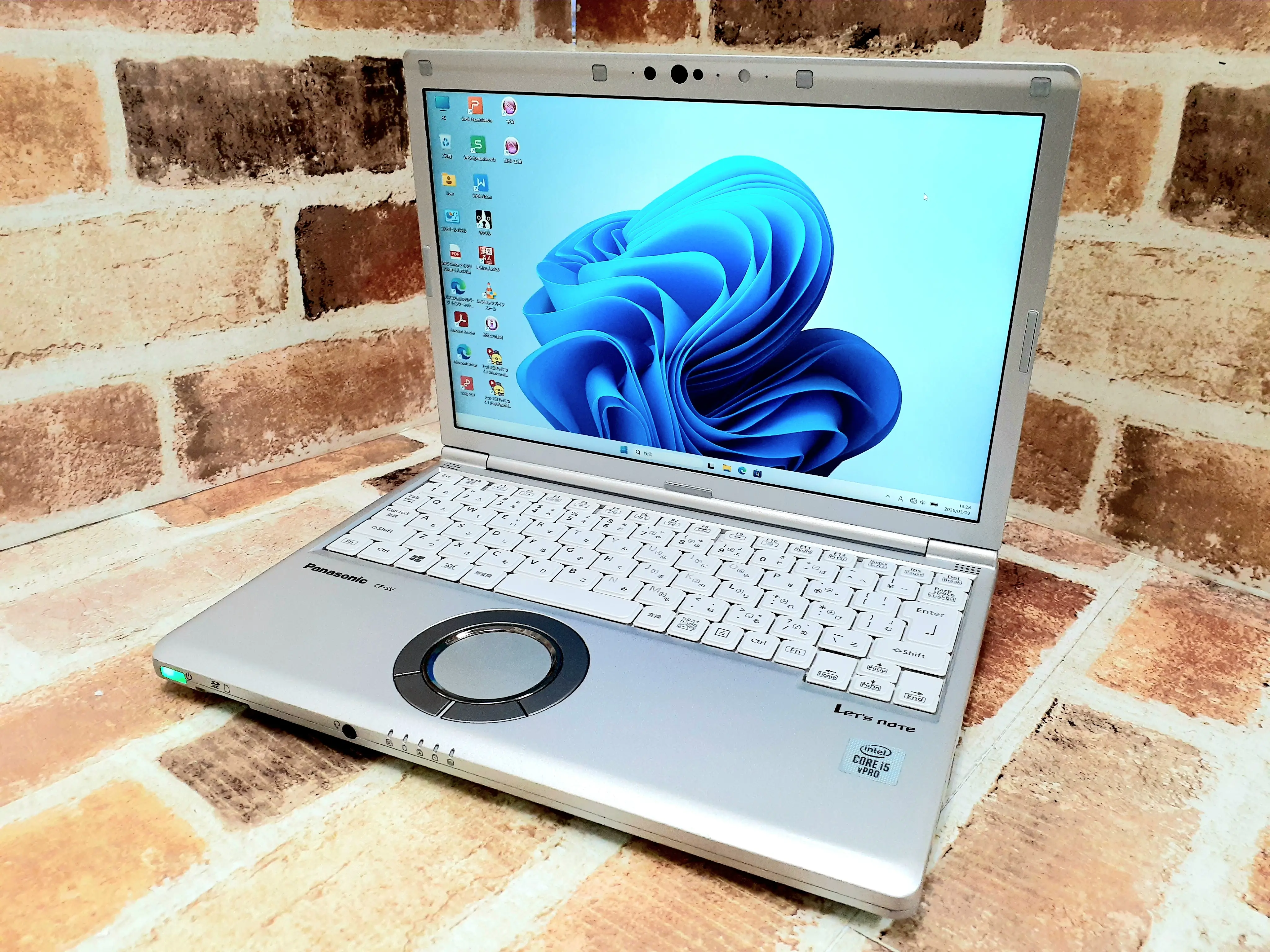 Panasonic CF-SV9（i5・第10世代CPU）
