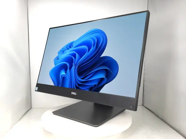 DELL Inspiron 5477 AIO W20C001（第8世代CPU）