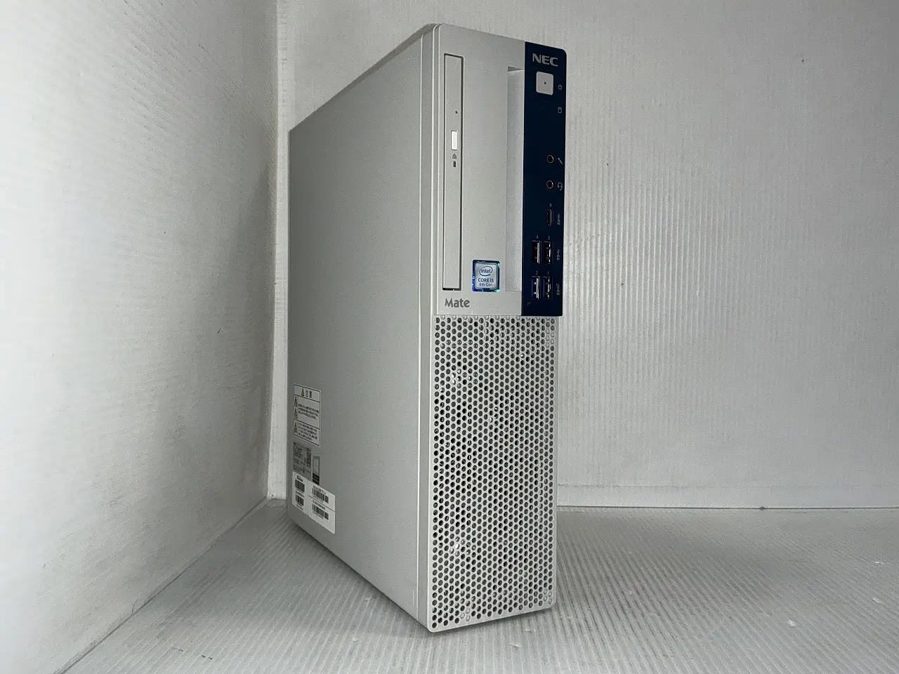 NEC Mate MKM30B-4(第8世代CPU)