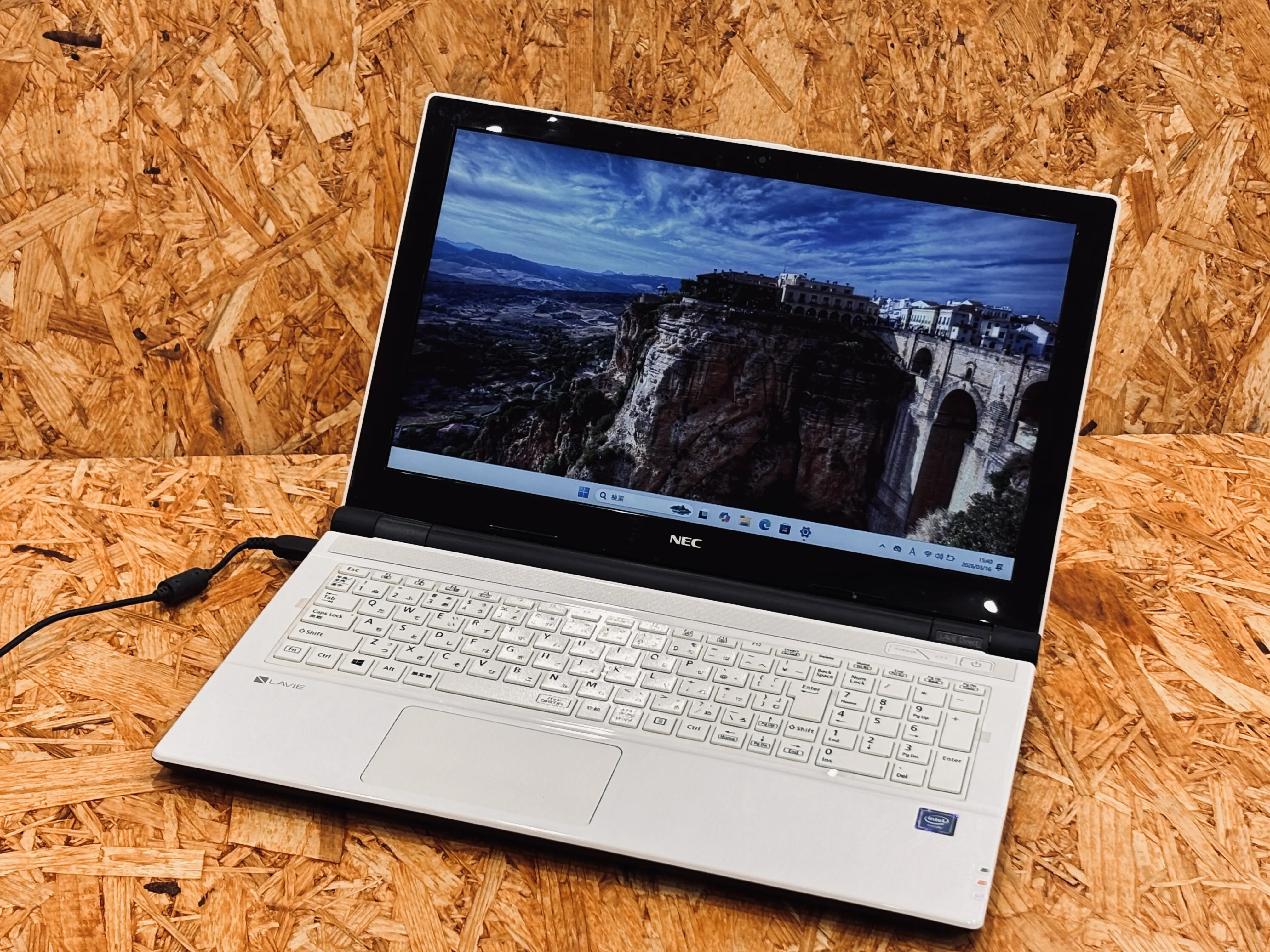 NEC LAVIE PC-NS16CJSDA[バッテリー完全消耗品]