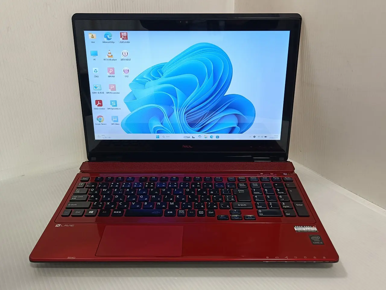 NEC Lavie NS550/BAR (第5世代CPU)