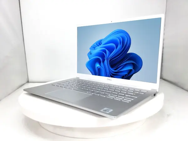 DELL inspiron 7391（第10世代CPU）