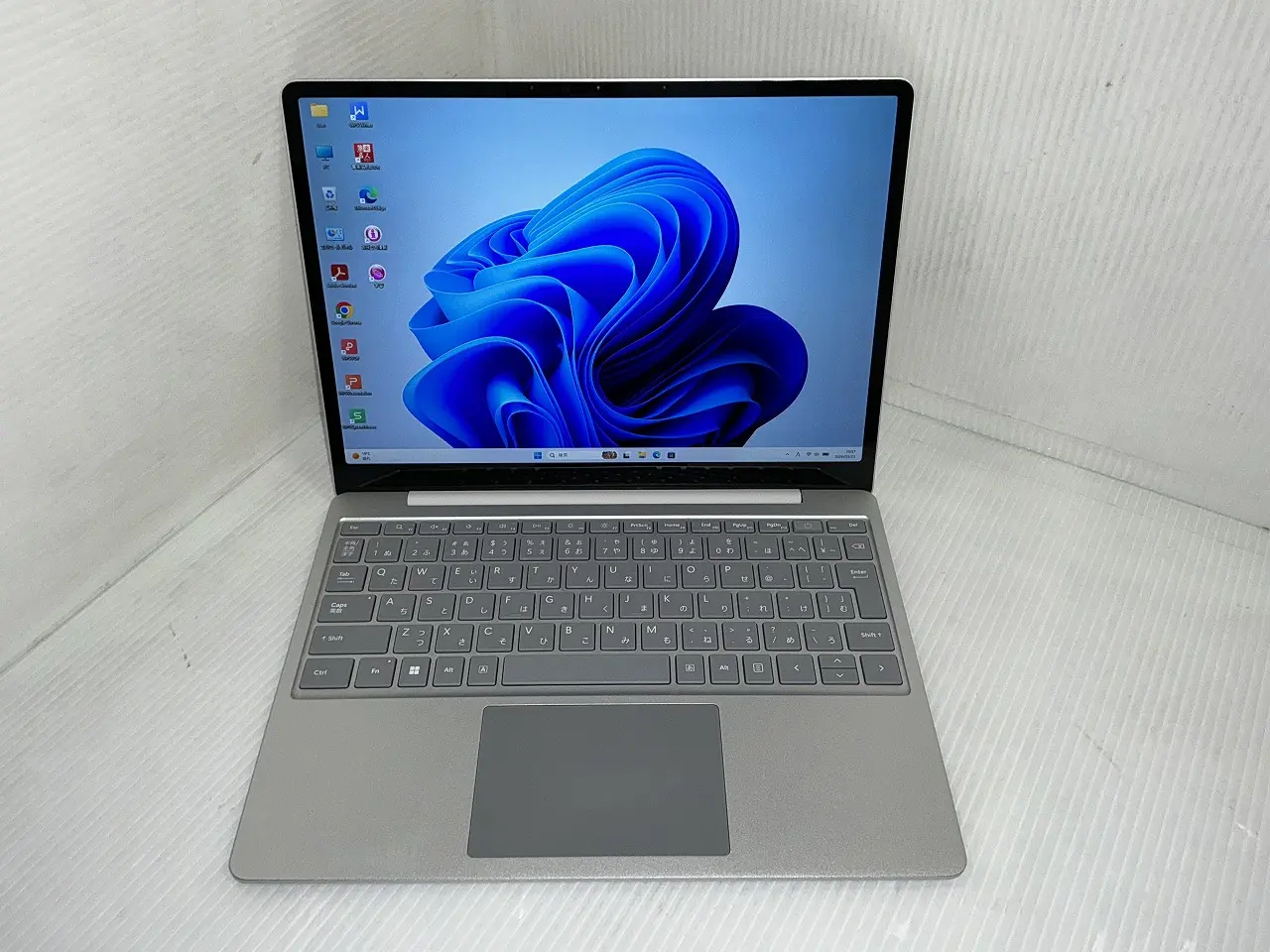 Microsoft Surface Laptop Go3(第12世代CPU)