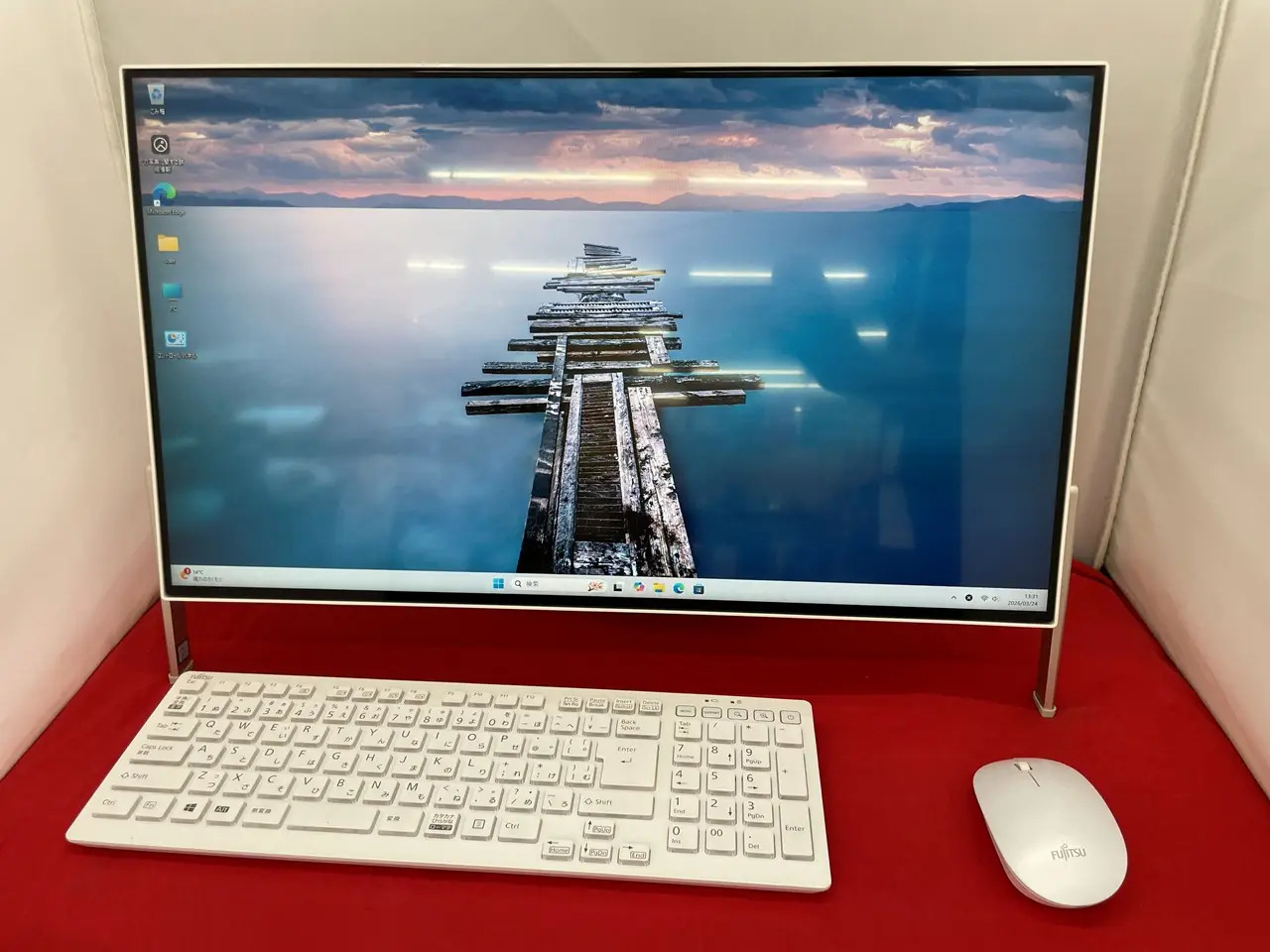 富士通 ESPRIMO FH70/D1 (第8世代CPU)