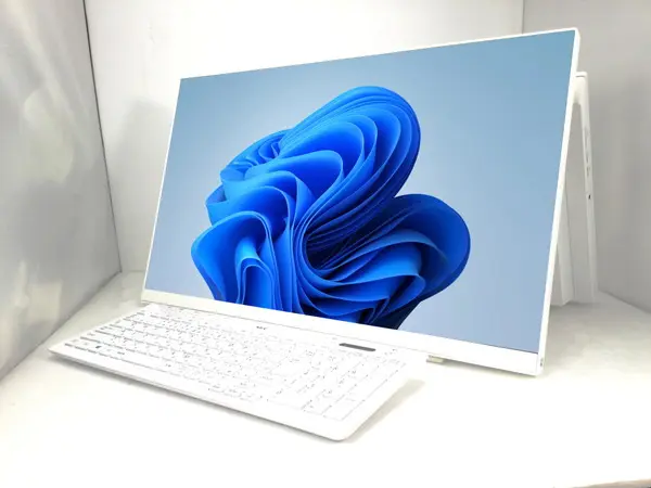 NEC LAVIE A23 A2335/BAW-E3(第8世代CPU)