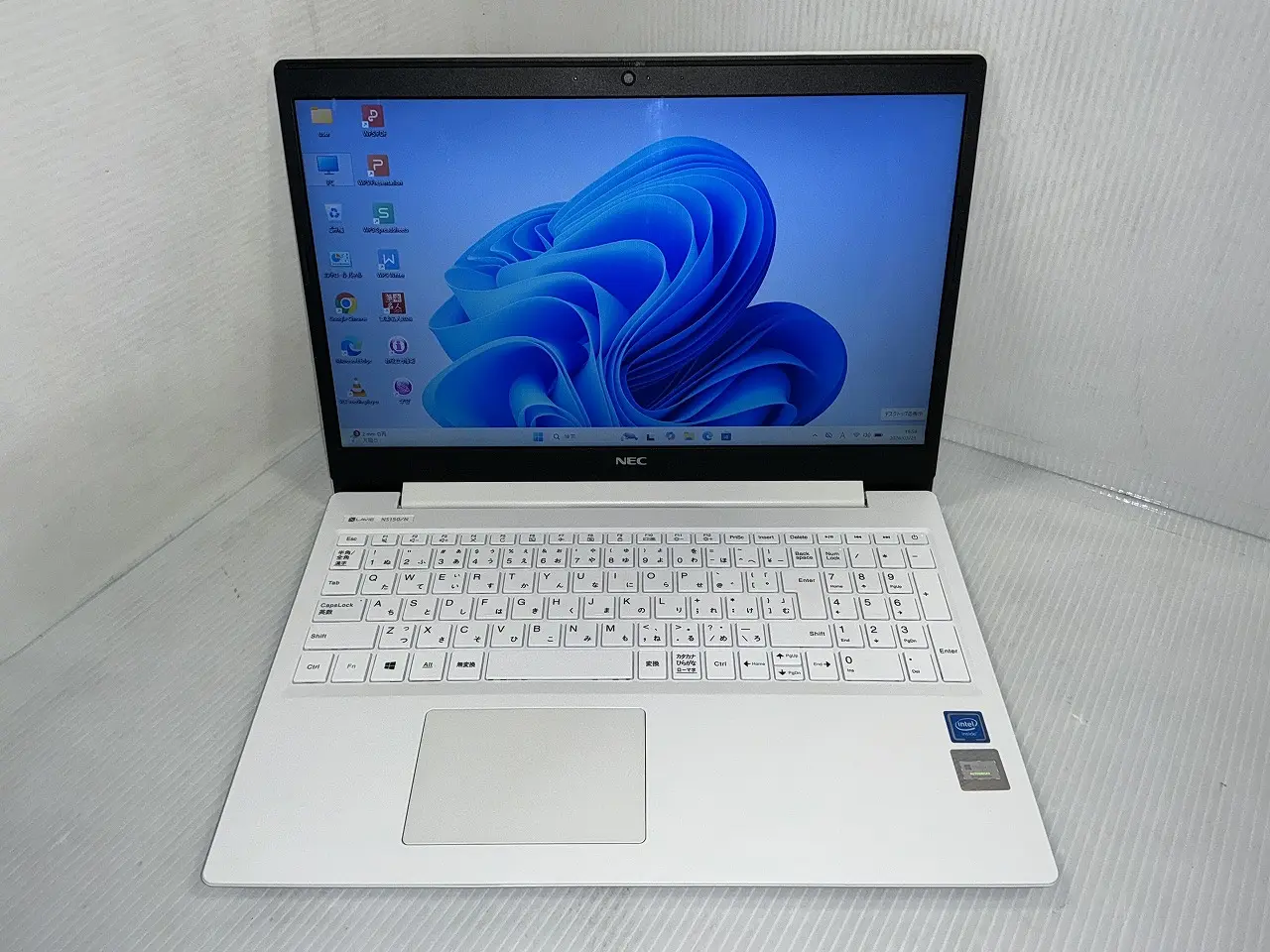 NEC LAVIE NS150/N(第8世代CPU)