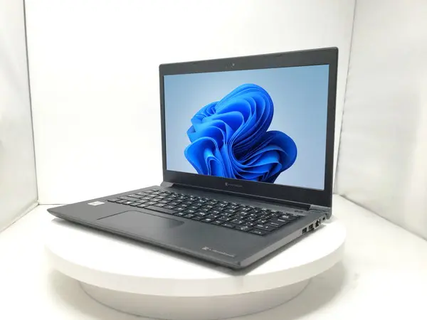 Dynabook dynabook S73/FR（第10世代CPU）