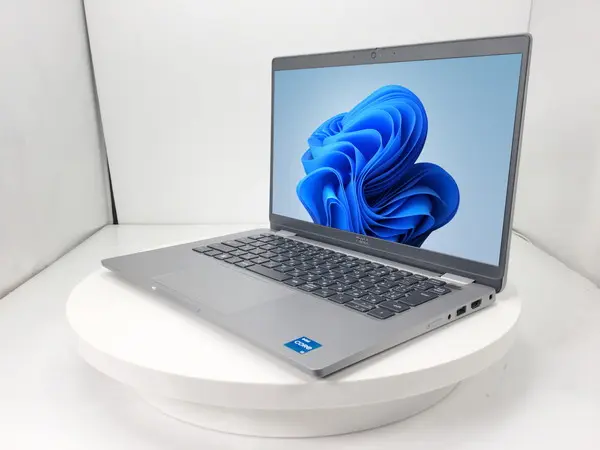 DELL Latitude 5320 P138G（第11世代CPU）