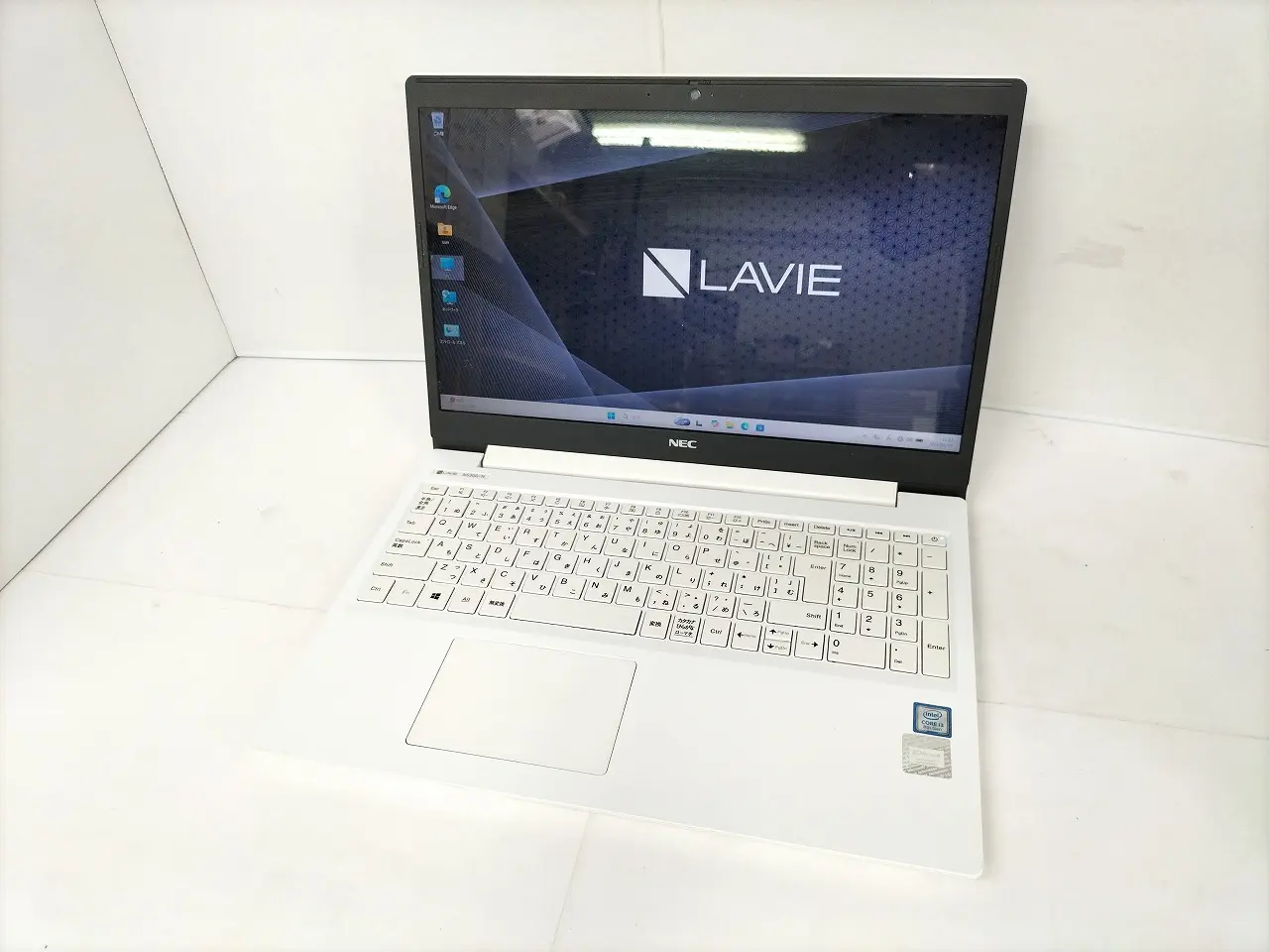 NEC LAVIE PC-NNS310RAW-E3（第8世代CPU）