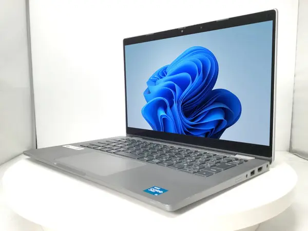 DELL Latitude 5320（第11世代CPU）