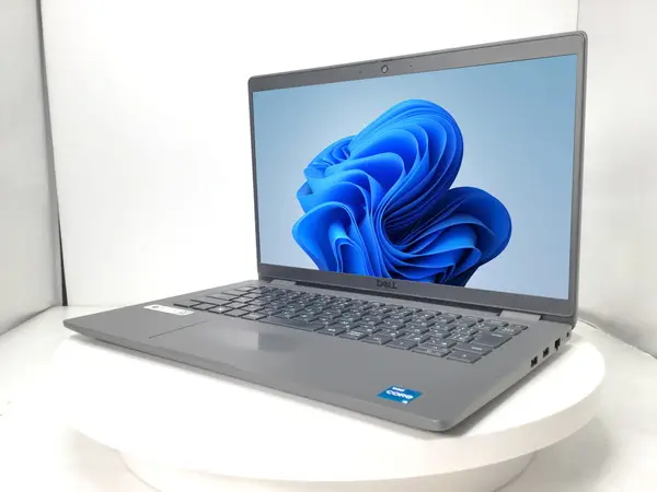 DELL Latitude 3440（第13世代CPU）
