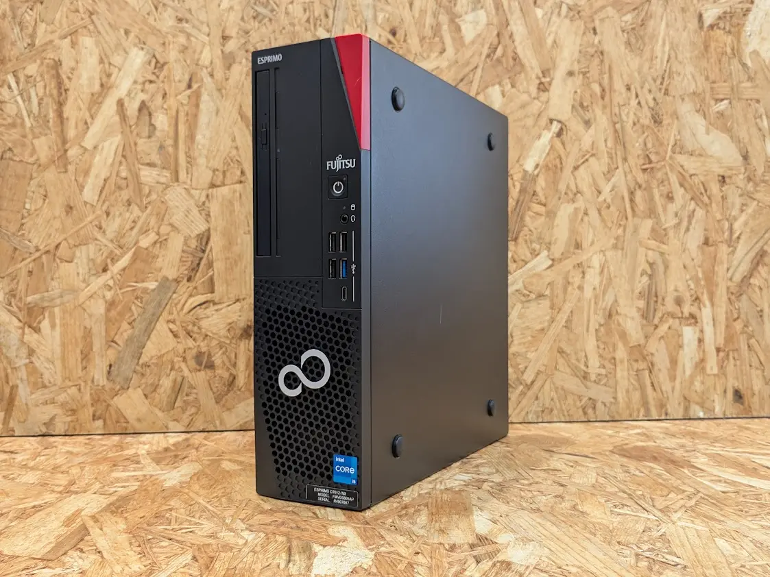 富士通 ESPRIMO D7012/NX（第12世代CPU）
