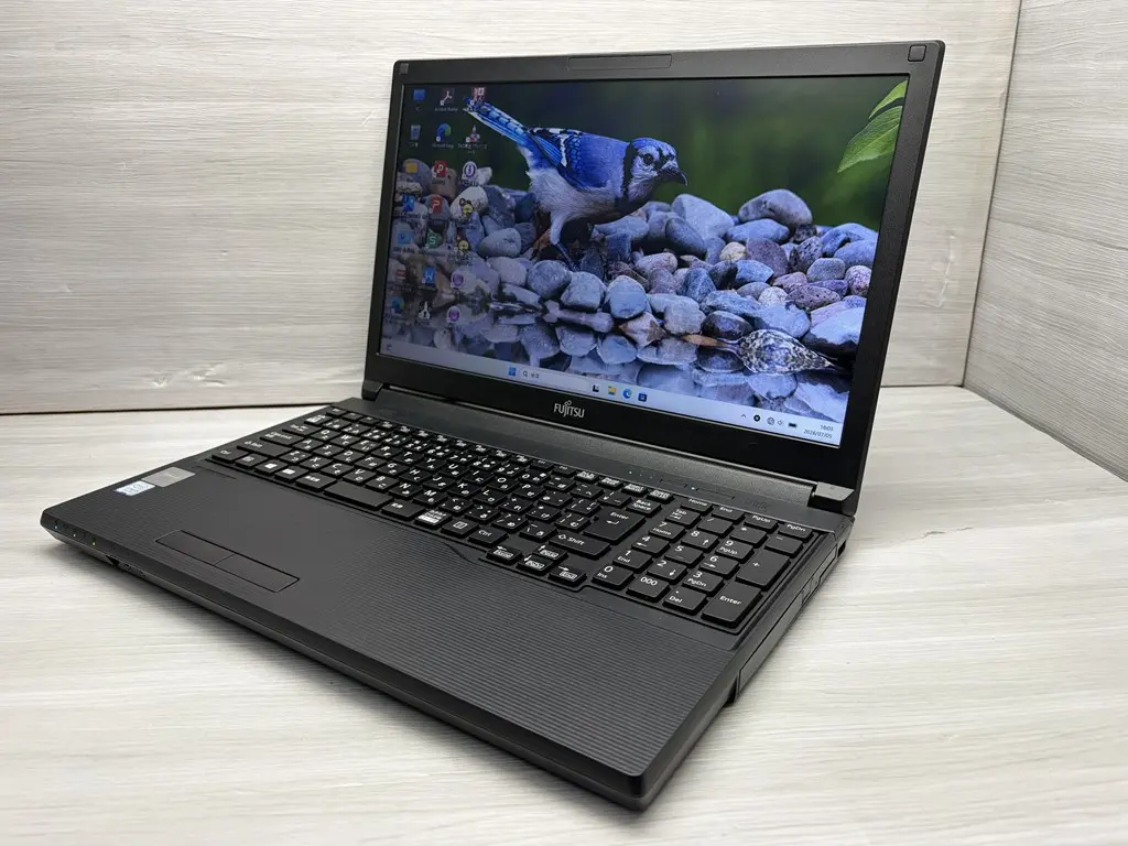 富士通 LIFEBOOK A579/A