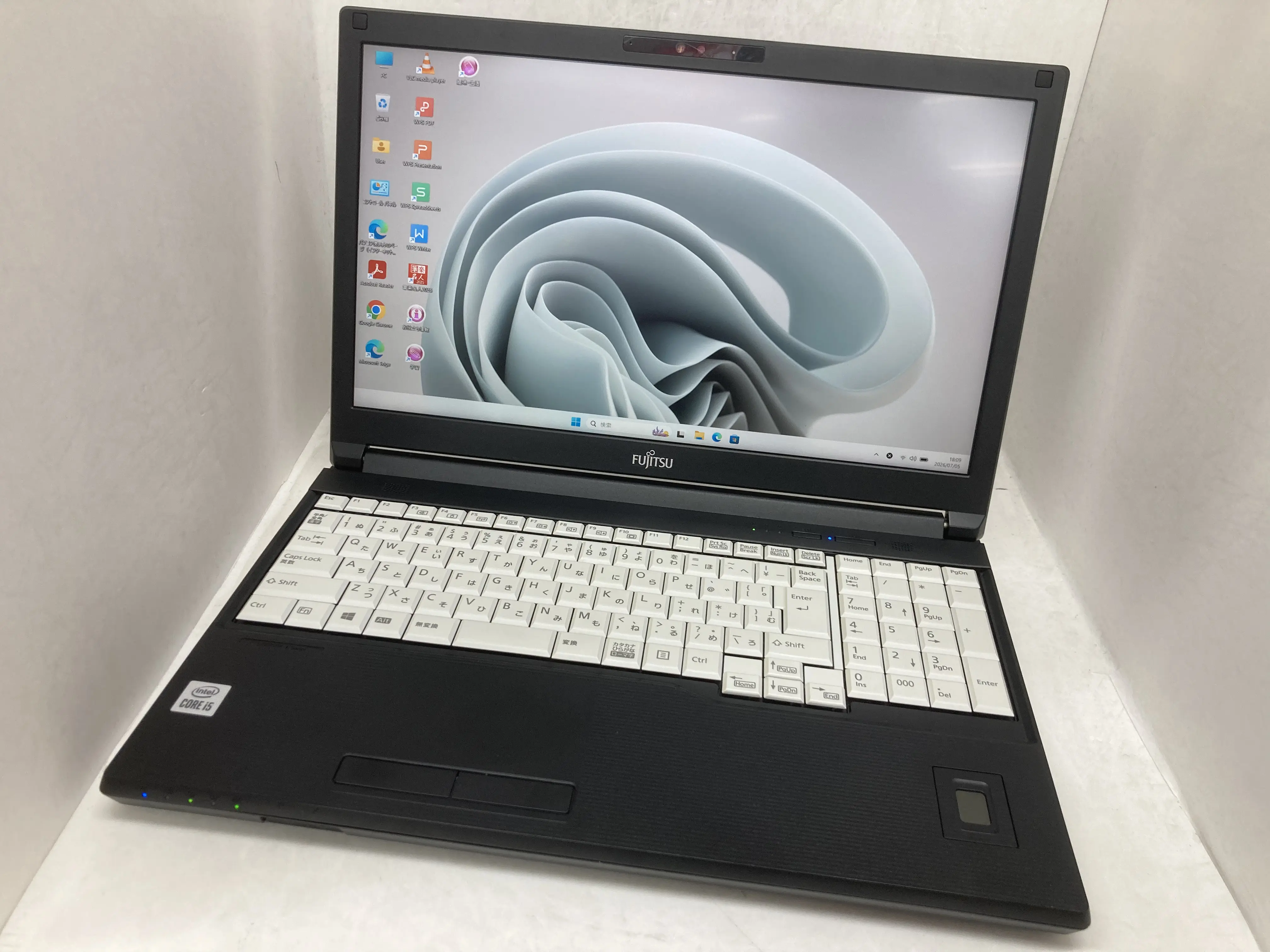 FUJITSU LIFEBOOK A5510/F（第10世代Corei5）