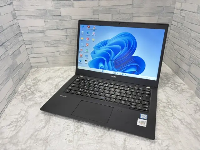 NEC VersaPro VKT16B-5( Corei5-8265U 1.8GHz / 8GB / SSD256GB )8世代