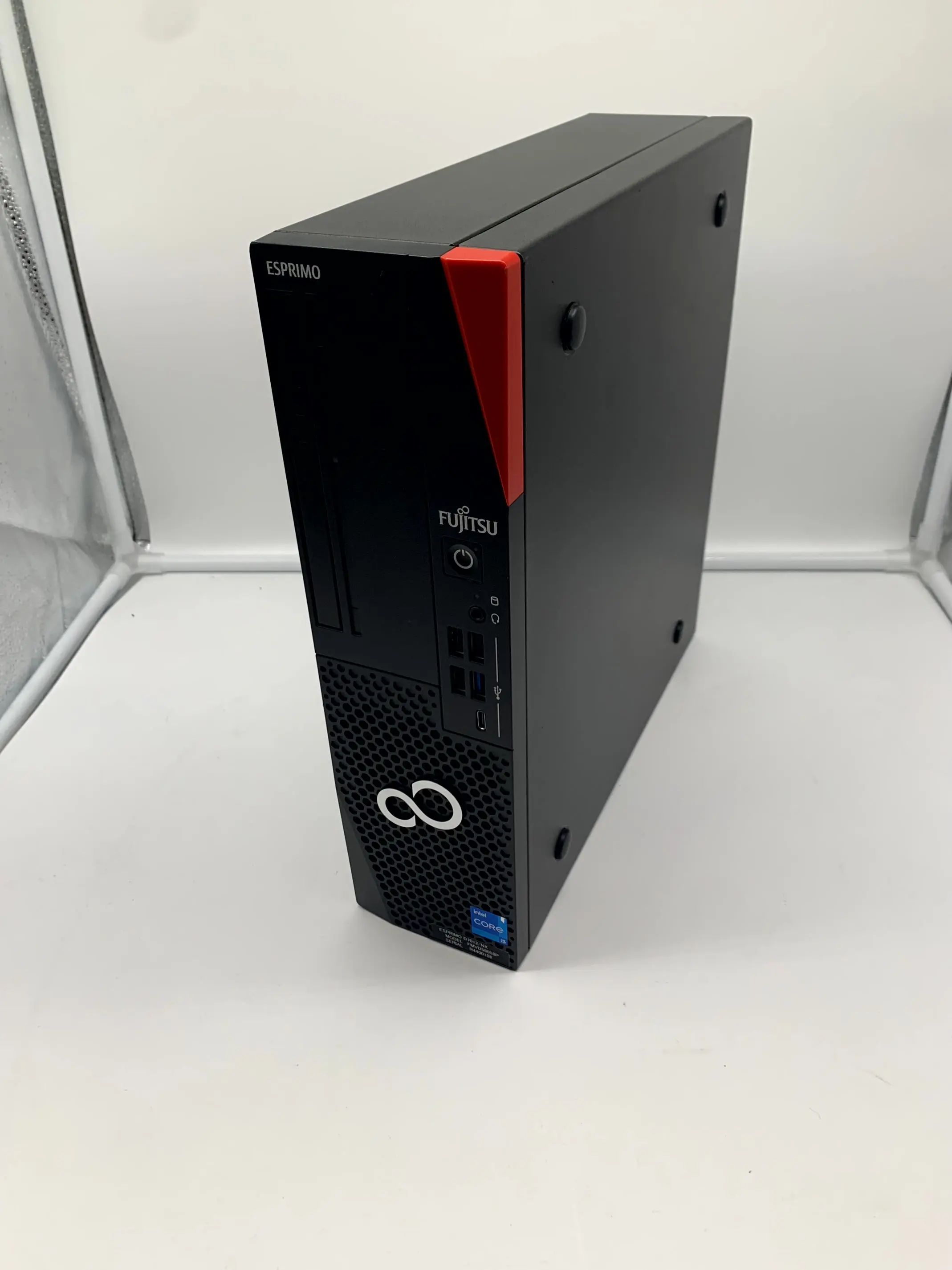 富士通　ESPRIMO D7012/NX(12世代CPU)