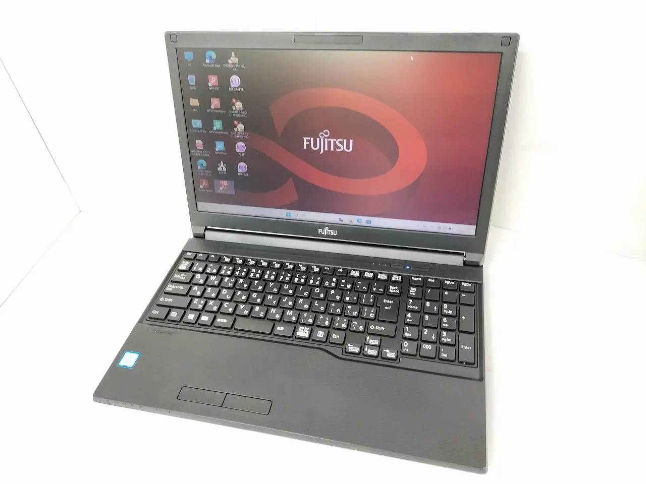富士通 LIFEBOOK A749/B （第8世代CPU）