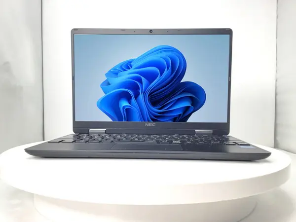 NEC VersaPro VKT40/C-9(CPU：Core i5 1130G7 4.00GHz/メモリ：8GB/SSD