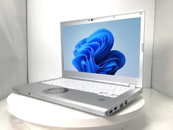 Panasonic Let's note CF-LV9（第10世代CPU）