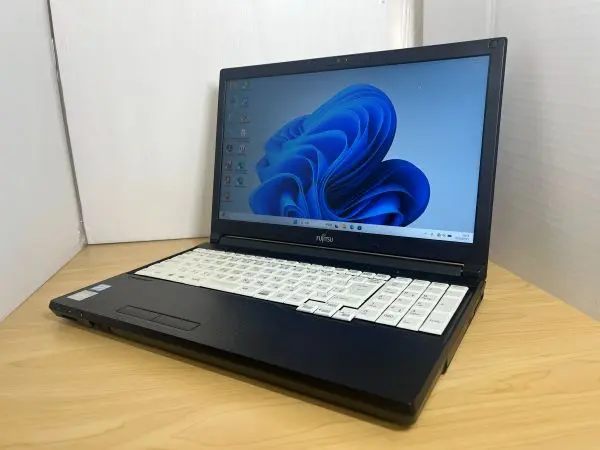 富士通 LIFEBOOK A748/S