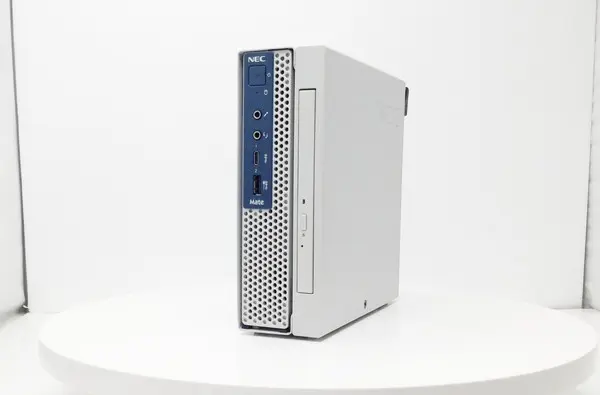 NEC Mate MKM21/C-4（第8世代CPU）
