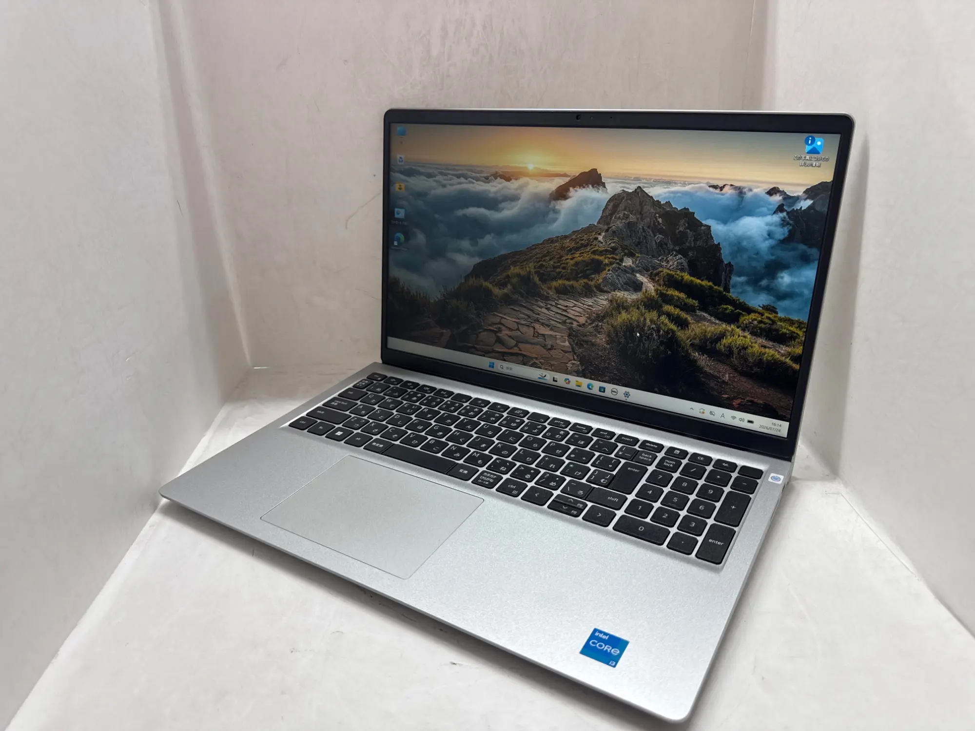 DELL Inspiron15 3511（第11世代Corei3）