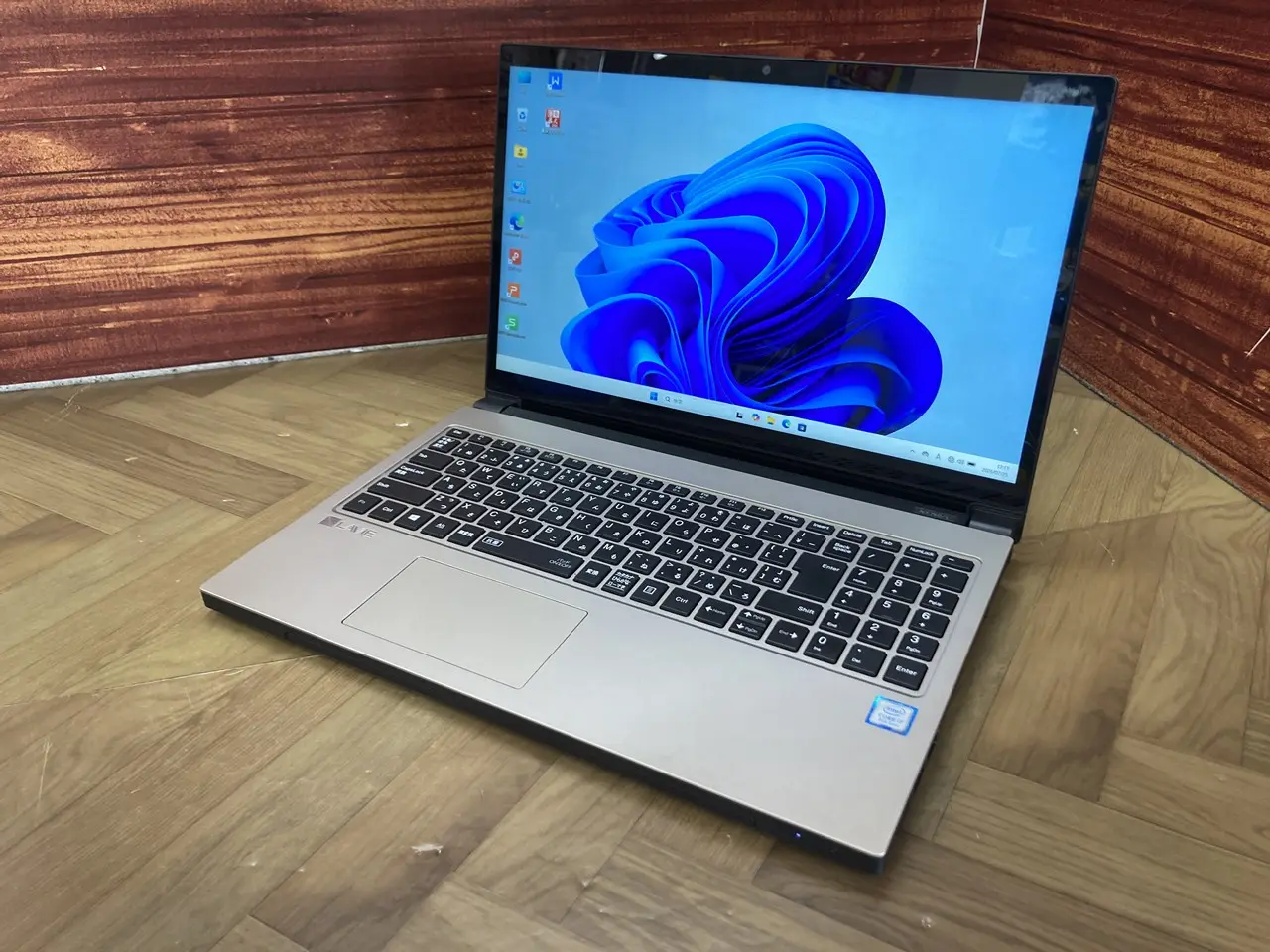 NEC LAVIE Note NEXT NX760/LAG-J