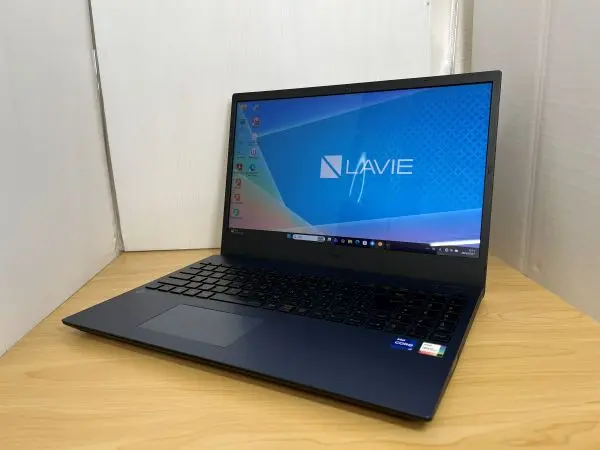 NEC LAVIE N1570/G