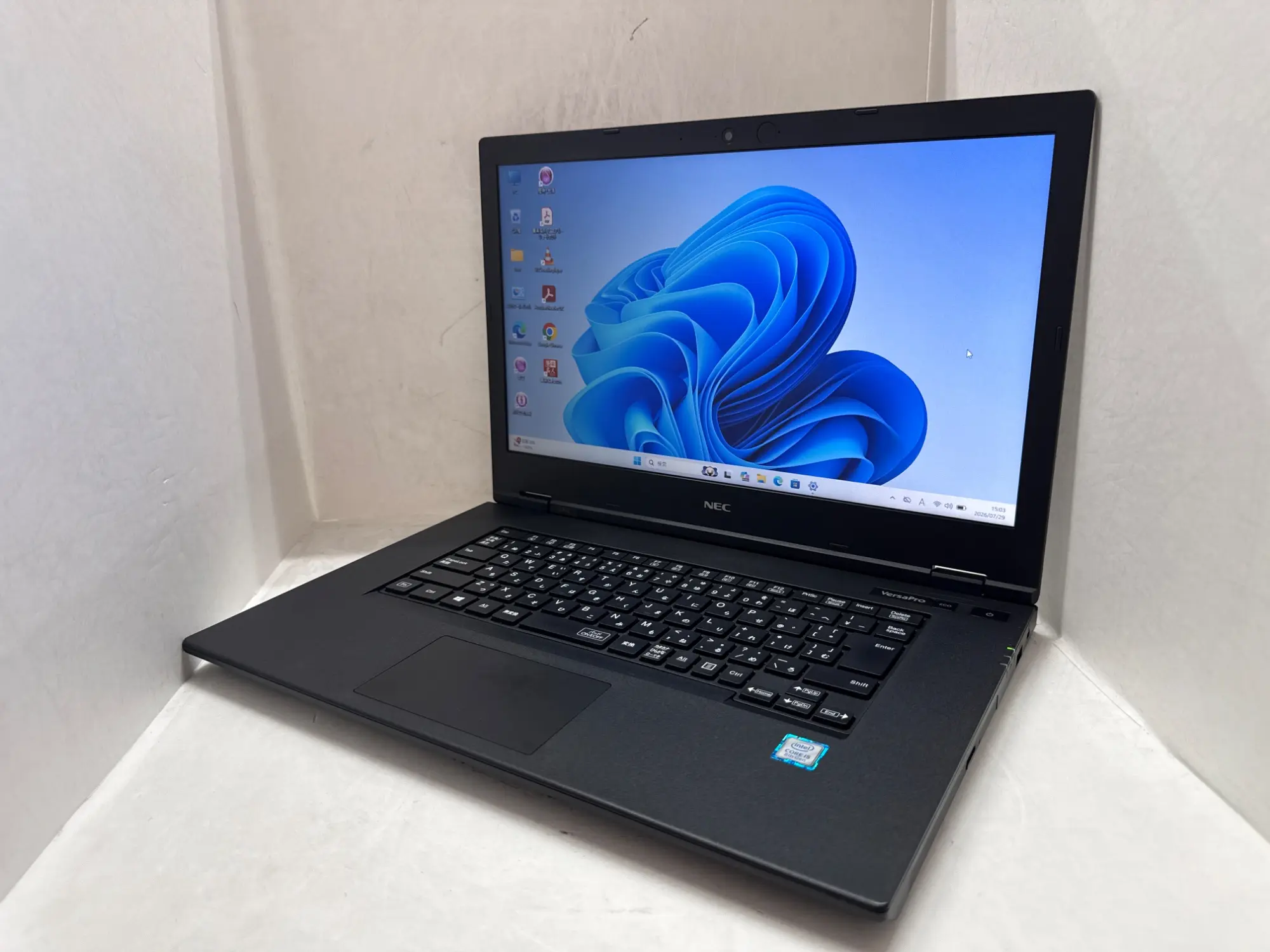 NEC PC-VKT16X-5（第8世代Corei5）