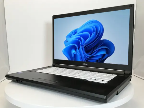 富士通 LIFEBOOK A5510/D（第10世代CPU）