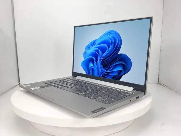 Lenovo ideaPad S340（第10世代CPU）
