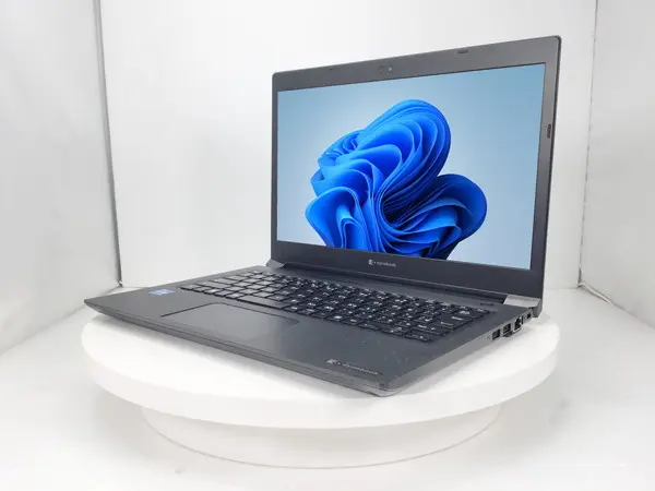 Dynabook dynabook S73/HS（第11世代CPU）