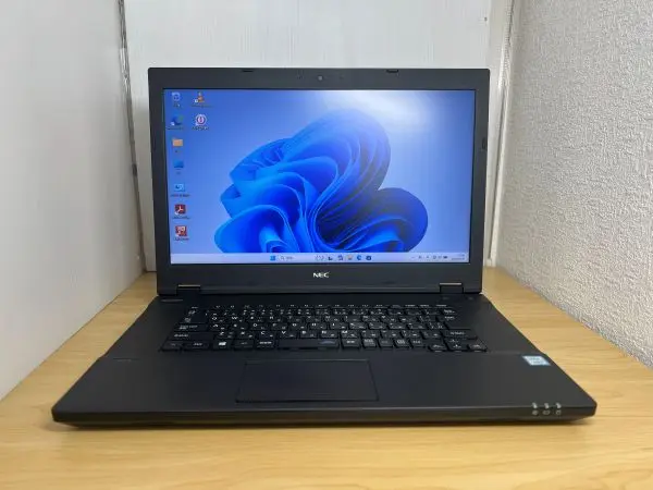 VersaPro VJT16X-3(CPU： Core i5 8250U 3.4GHz/メモリ：8GB/SSD：256GB)