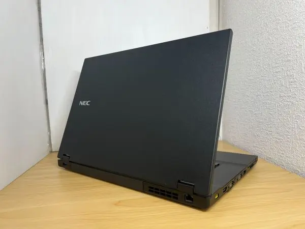 VersaPro VJT16X-3(CPU： Core i5 8250U 3.4GHz/メモリ：8GB/SSD：256GB)