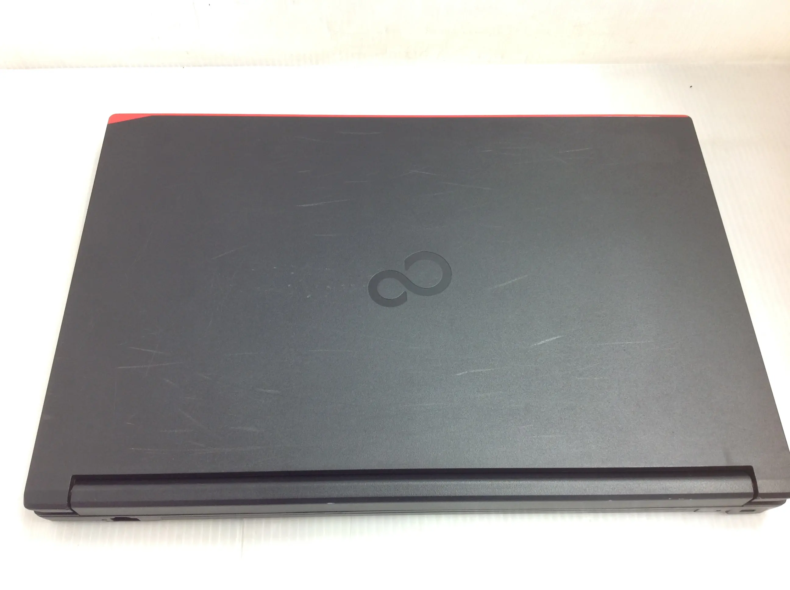 富士通 LIFEBOOK A579/B (第8世代CPU) Win11Pro・SSDモデル