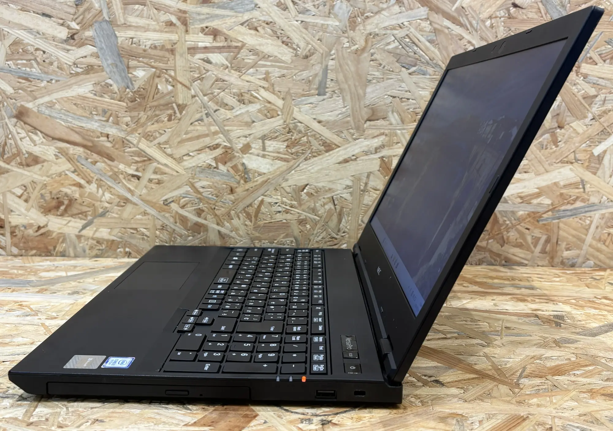 NEC VersaPro VKL21X-5 (CPU:Core i3 8145U 2.1GHz/メモリ:8GB/SSD:128GB)