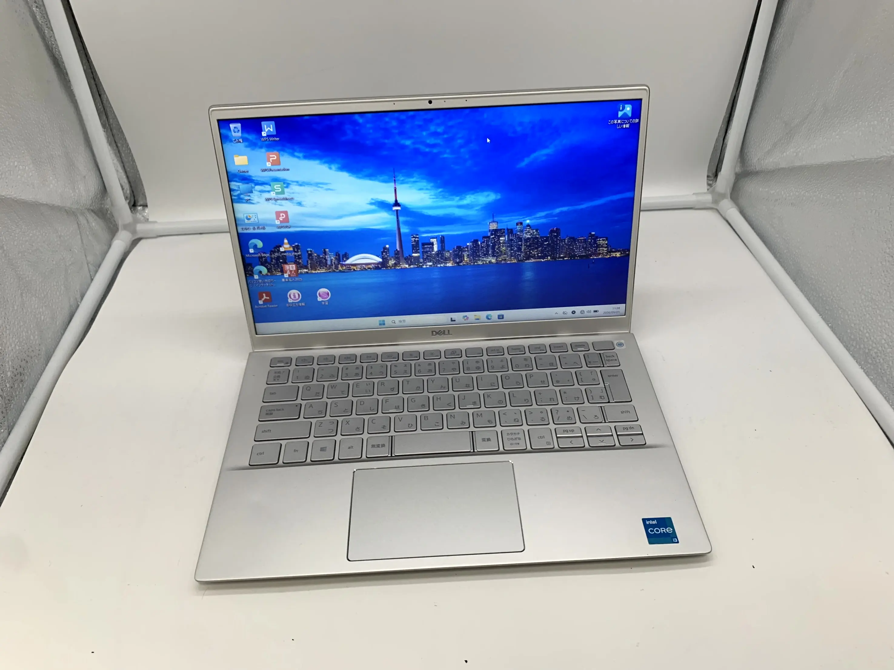 DELL Inspiron 5301 P122G（Corei3 第11世代 / SSD:256GB / メモリ8GB）
