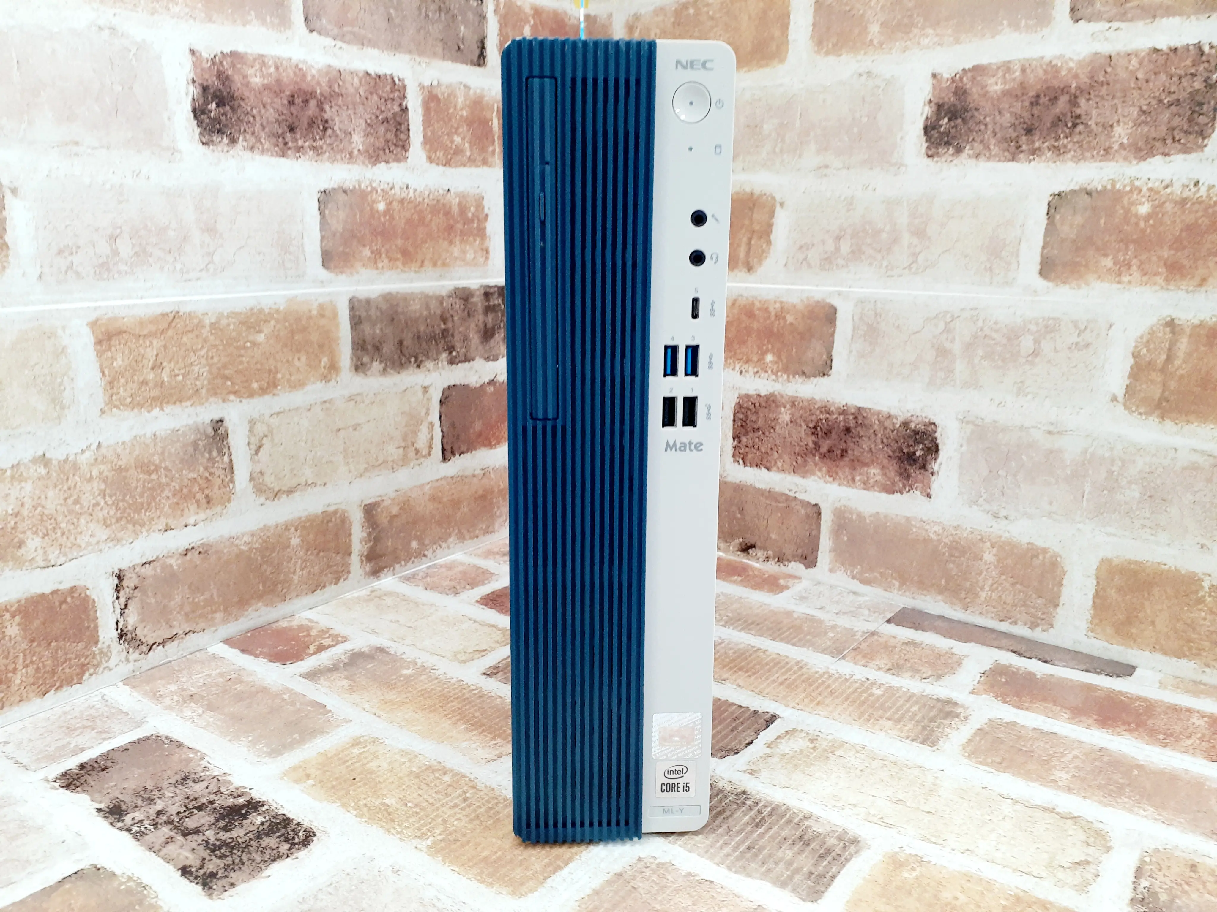NEC デスクトップ Core i5 10世代 Office 美品 NEC PC-MRT29 Core i5 10400 2.90GHz 10世代 8GB 256GB 不明 Windows11