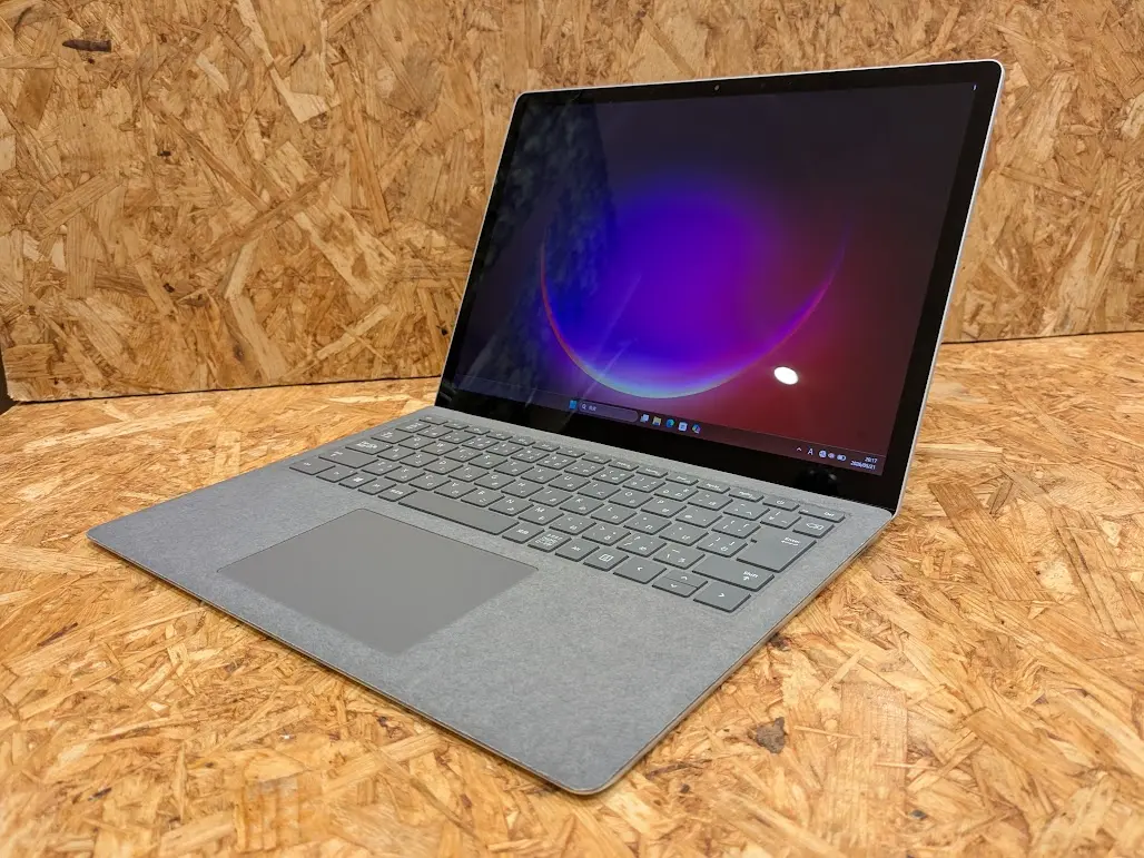 Microsoft Surface Laptop 4
