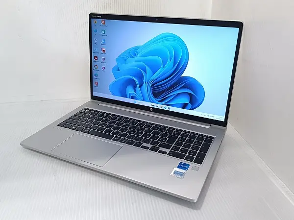 HP ProBook 450 G8（第11世代CPU）