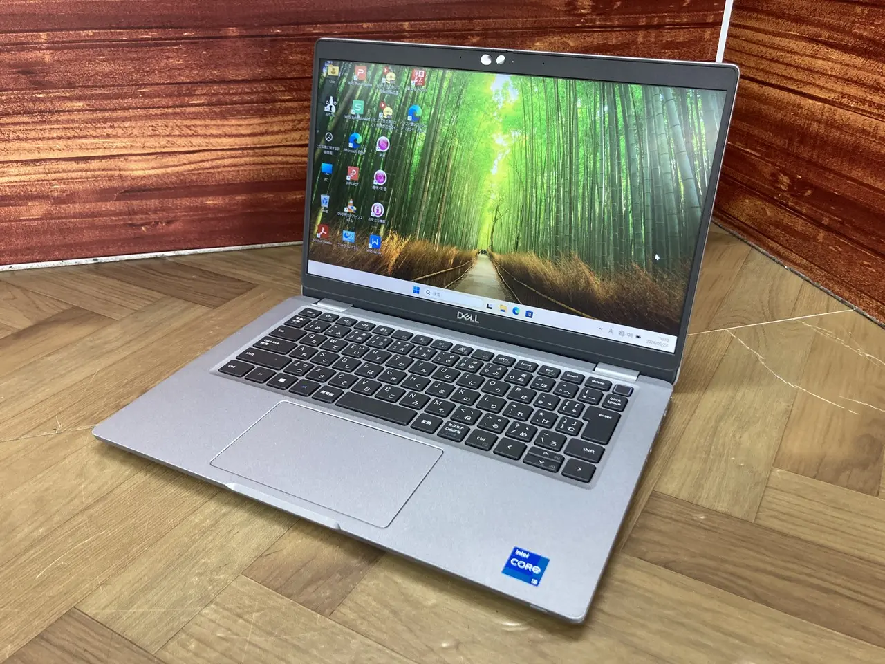 DELL Latitude 5320 P138G