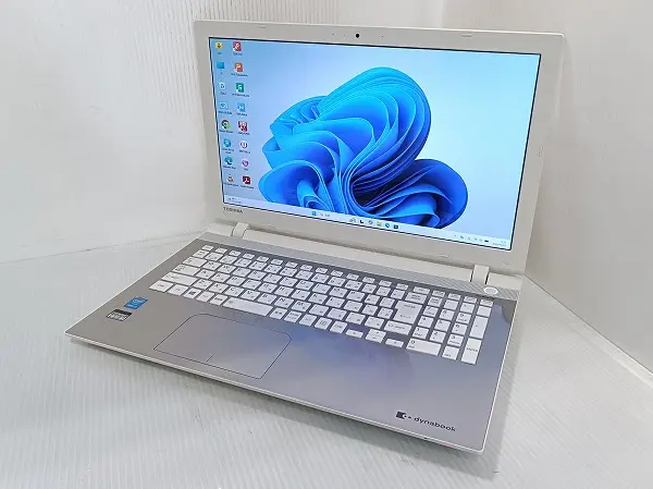 東芝 dynabook T75/TG (第5世代CPU)