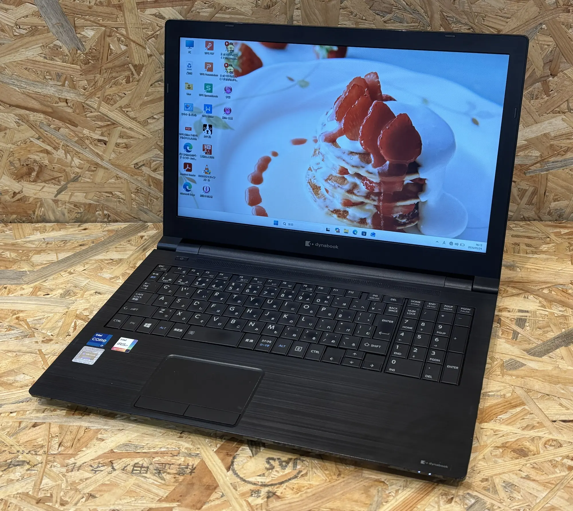 Dynbaook B65/HS（第11世代）