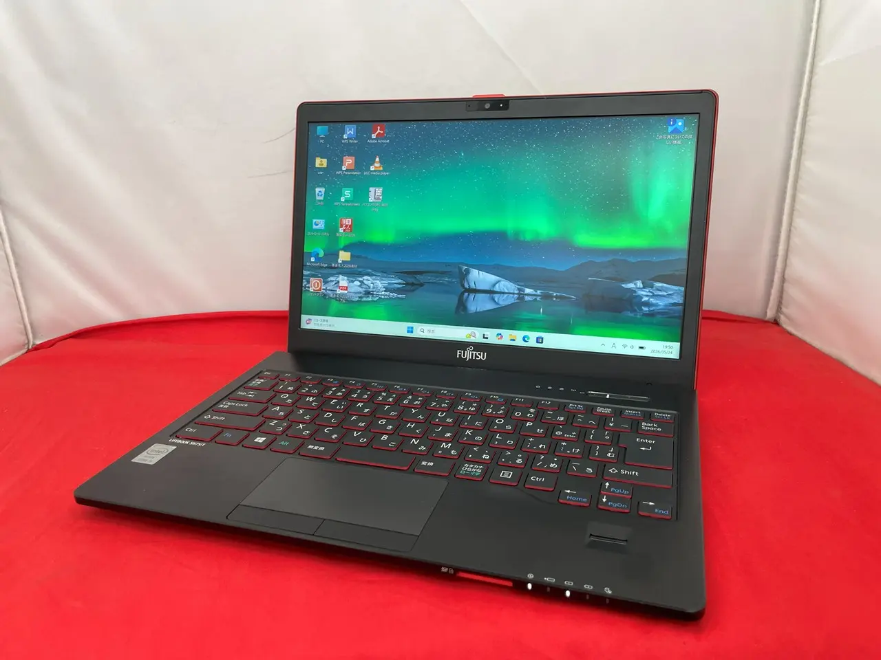 富士通 LIFEBOOK SH75/T (第5世代CPU)