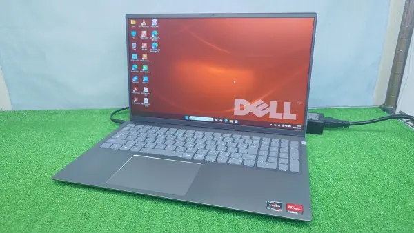 DELL Inspiron 5515