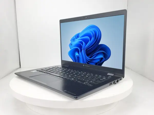 Dynabook(旧東芝) dynabook G83/FR（第10世代CPU）