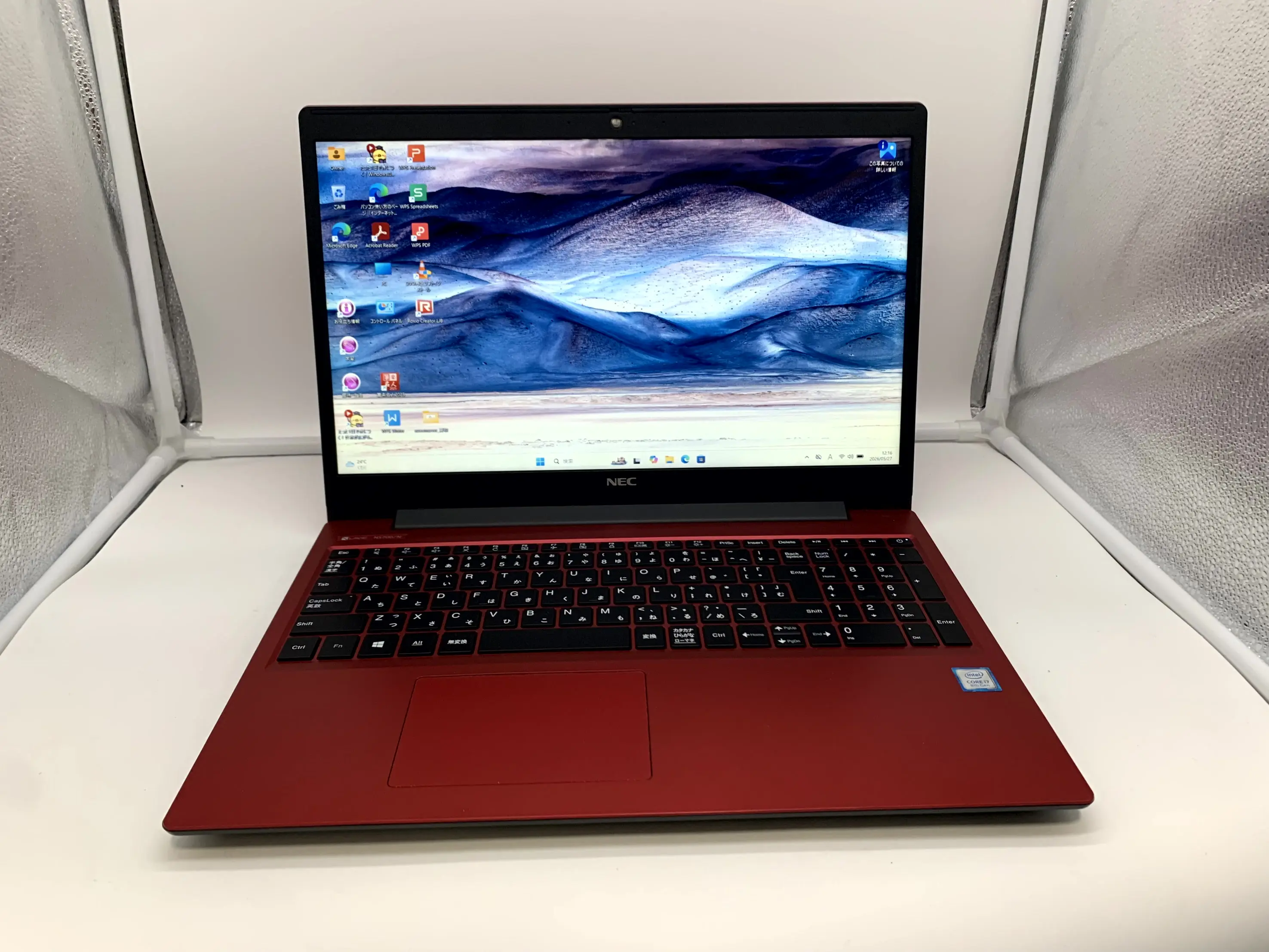 NEC LAVIE Note Standard NS700/MAW (第8世代CPU)
